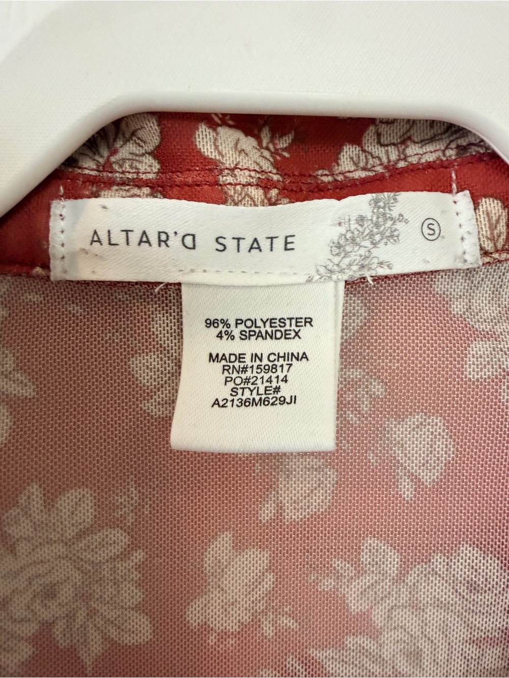 Altar’d State Red Floral Mesh Ruched Button Front Top - Picture 6 of 7